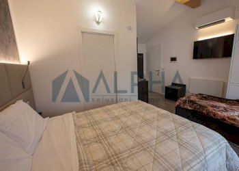 Camera da letto - Villa via Achille Grandi, Castelnuovo Rangone - foto 7