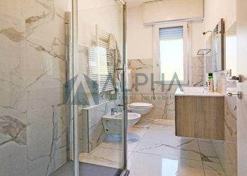 Bagno - Two-room apartment via Reno, Cesena - photo 4