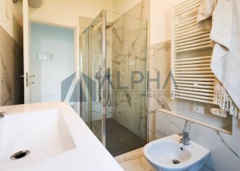 Bagno - Two-room apartment via Reno, Cesena - photo 5