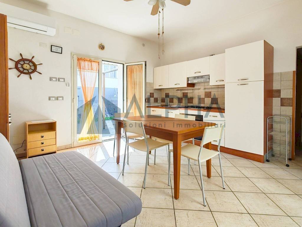 Salone - Villa via Adua, Bellaria-Igea Marina - foto 2