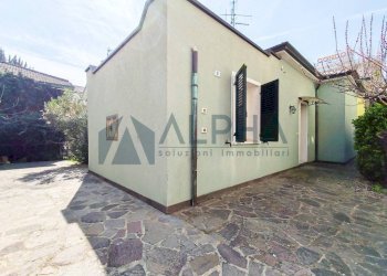 Facciata - Villa via Adua, Bellaria-Igea Marina - foto 11