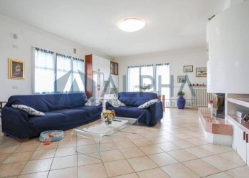 Salone - Villa via Garampa, Cesena - foto 11