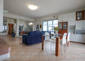 Salone - Villa via Garampa, Cesena - foto 15