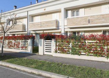 Facciata - Villa a Schiera via Tessello, Cesena - foto 1