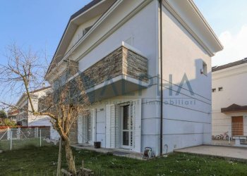 Facciata - Terraced Villa via Tessello, Cesena - photo 1