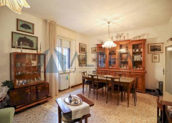 Salone - Three-room apartment via Orlando Zanchini, Forlì - photo 1