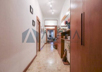 Corridoio - Three-room apartment via Orlando Zanchini, Forlì - photo 6