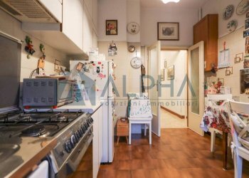 Cucina - Three-room apartment via Orlando Zanchini, Forlì - photo 9