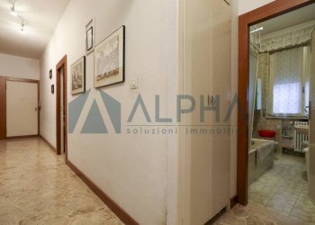 Corridoio - Three-room apartment via Orlando Zanchini, Forlì - photo 10