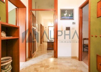 Corridoio - Four-room apartment via Torquato Nanni, Forlì - photo 3