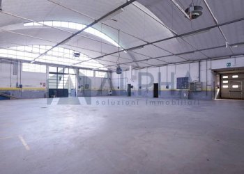 Interno non residenziale - Capannone via Domenico Lama, 18, Faenza - foto 7