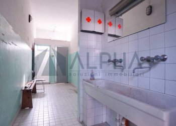 Interno non residenziale - Capannone via Domenico Lama, 18, Faenza - foto 14