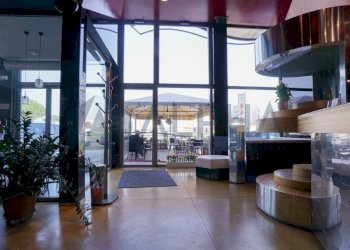 Interno palazzo - Bar Tavola Calda - Fredda via Faentina, Ravenna - foto 4