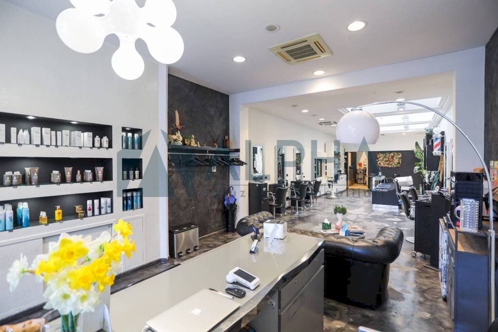 Interno non residenziale - Negozio via Monda, Forlì - foto 3