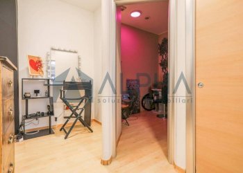 Disimpegno - Shop via Monda, Forlì - photo 17