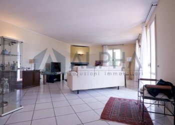 Salone - Villa via Fiume Montone Abbandonato, Ravenna - foto 7