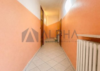 Corridoio - Appartamento via Piave, Russi - foto 8