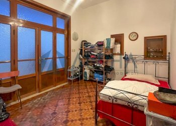 Camera da letto - Quadrilocale piazza Aurelio Saffi, Forlì - foto 1