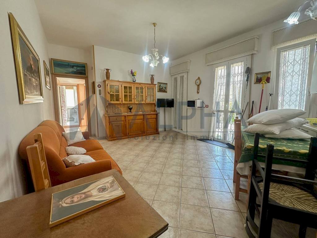 Salone - Appartamento viale Puccini, Ravenna - foto 2