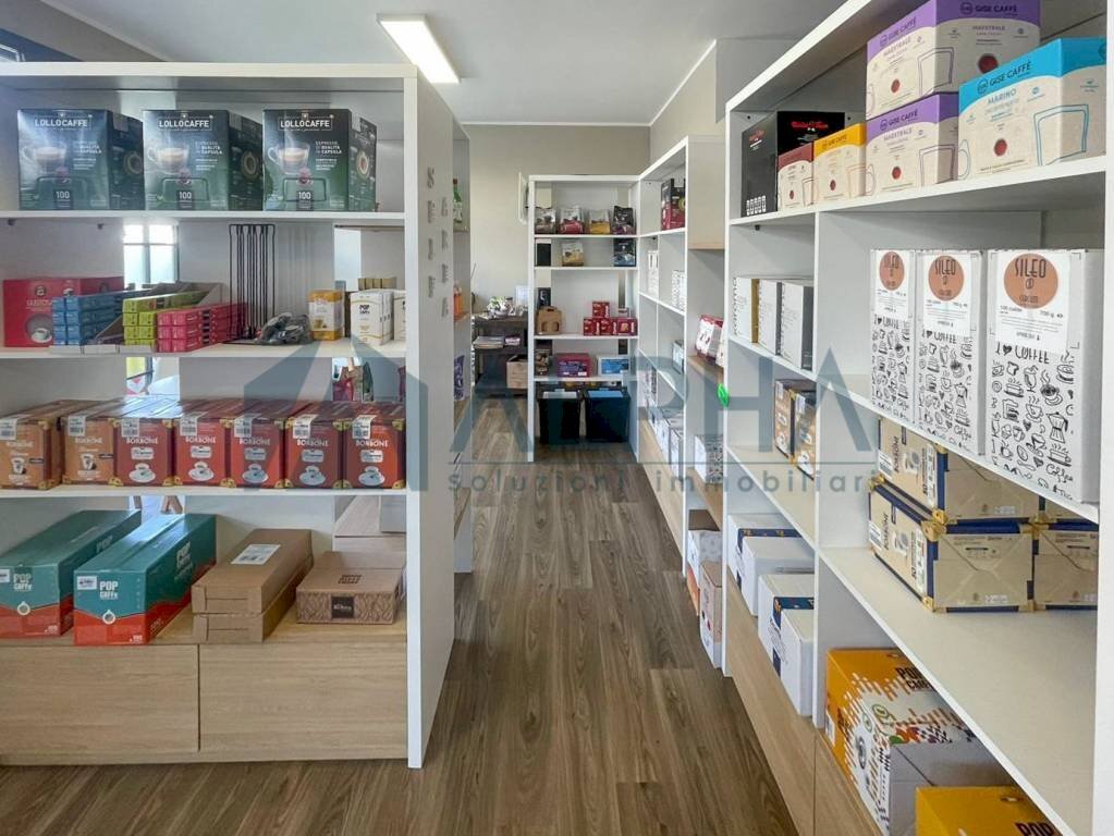 Interno non residenziale - Commercial Activity via Somalia, Forlì - photo 3