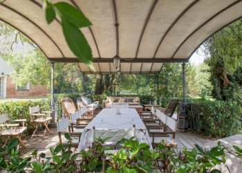 Veranda - Villa via Gambellara, Ravenna (neighborhood San Pietro in Vincoli) - photo 32