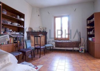 Cucina - Casa indipendente via Luigi Graziani, Bagnacavallo - foto 3