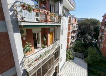 Facciata - Three-room apartment via Ludovico De Filippi, 10, Roma (neighborhood Lido di Ostia) - photo 2