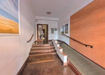 Interno palazzo - Three-room apartment via Ludovico De Filippi, 10, Roma (neighborhood Lido di Ostia) - photo 22