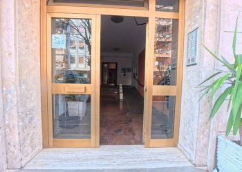 Ingresso - Three-room apartment via Ludovico De Filippi, 10, Roma (neighborhood Lido di Ostia) - photo 24