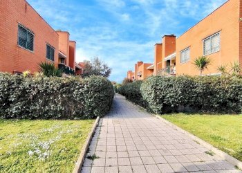 Giardino - Bilocale via Domenico Purificato, Roma - foto 2