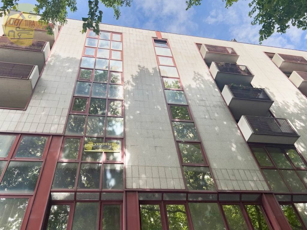 Facciata - Box via Guglielmo Marconi, 6, Trieste - photo 3