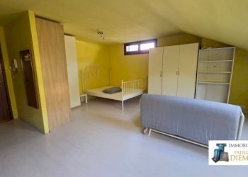 One-room apartment via E. Chanoux, Saint-Pierre - photo 1