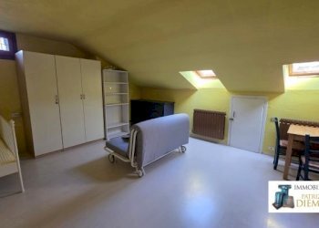 One-room apartment via E. Chanoux, Saint-Pierre - photo 3