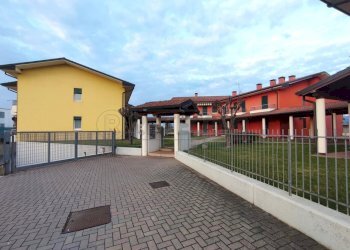 ESTERNO - Trilocale Via Sant'Ubaldo 10, Sarego - foto 2