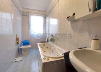 BAGNO - Trilocale Via Sant'Ubaldo 10, Sarego - foto 8