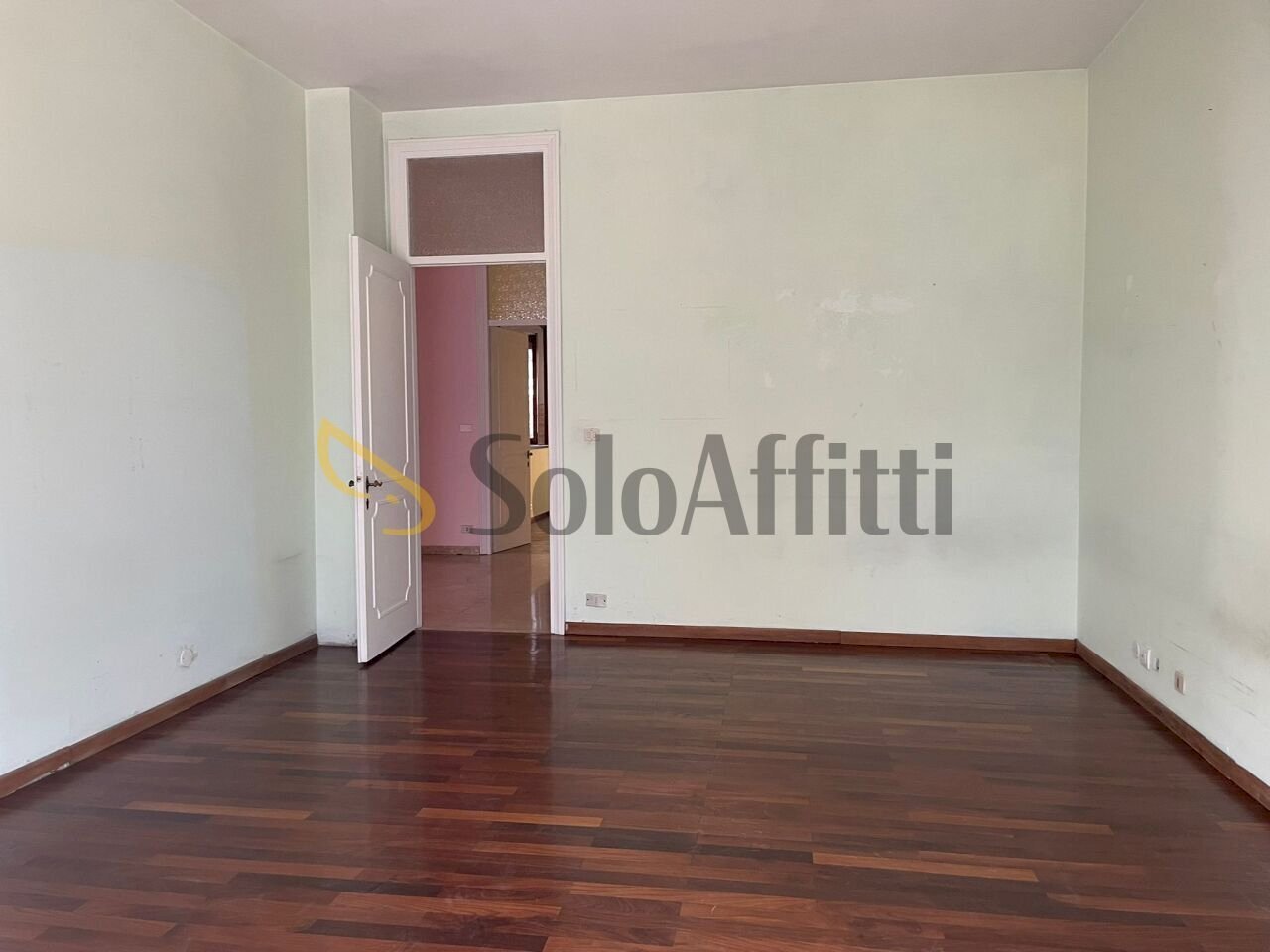 16.jpg - Trilocale Corso Svizzera, Torino (zona Campidoglio) - foto 2