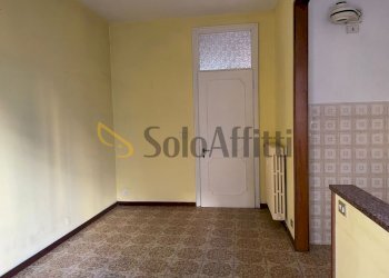 4.jpg - Trilocale Corso Svizzera, Torino (zona Campidoglio) - foto 6