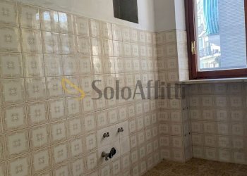 2.jpg - Trilocale Corso Svizzera, Torino (zona Campidoglio) - foto 9