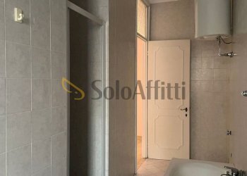 19.jpg - Trilocale Corso Svizzera, Torino (zona Campidoglio) - foto 15