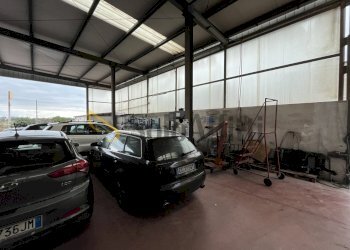 image00002.jpeg - Capannone Strada Statale 106 Jonica 7, Catanzaro - foto 8