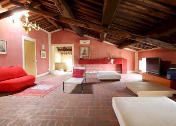 Prestigiosa villa storica Lucca (74).JPG - Villa Via del Cimitero ⅩⅩⅠⅠⅠ 676, Lucca - foto 30