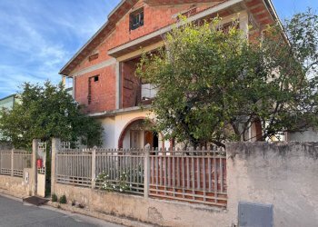 image00005.jpg - Villa Villasor - foto 1