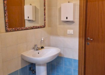 bagno - Commercial Premises Via Giuseppe Gioacchino Belli, Perugia - photo 1