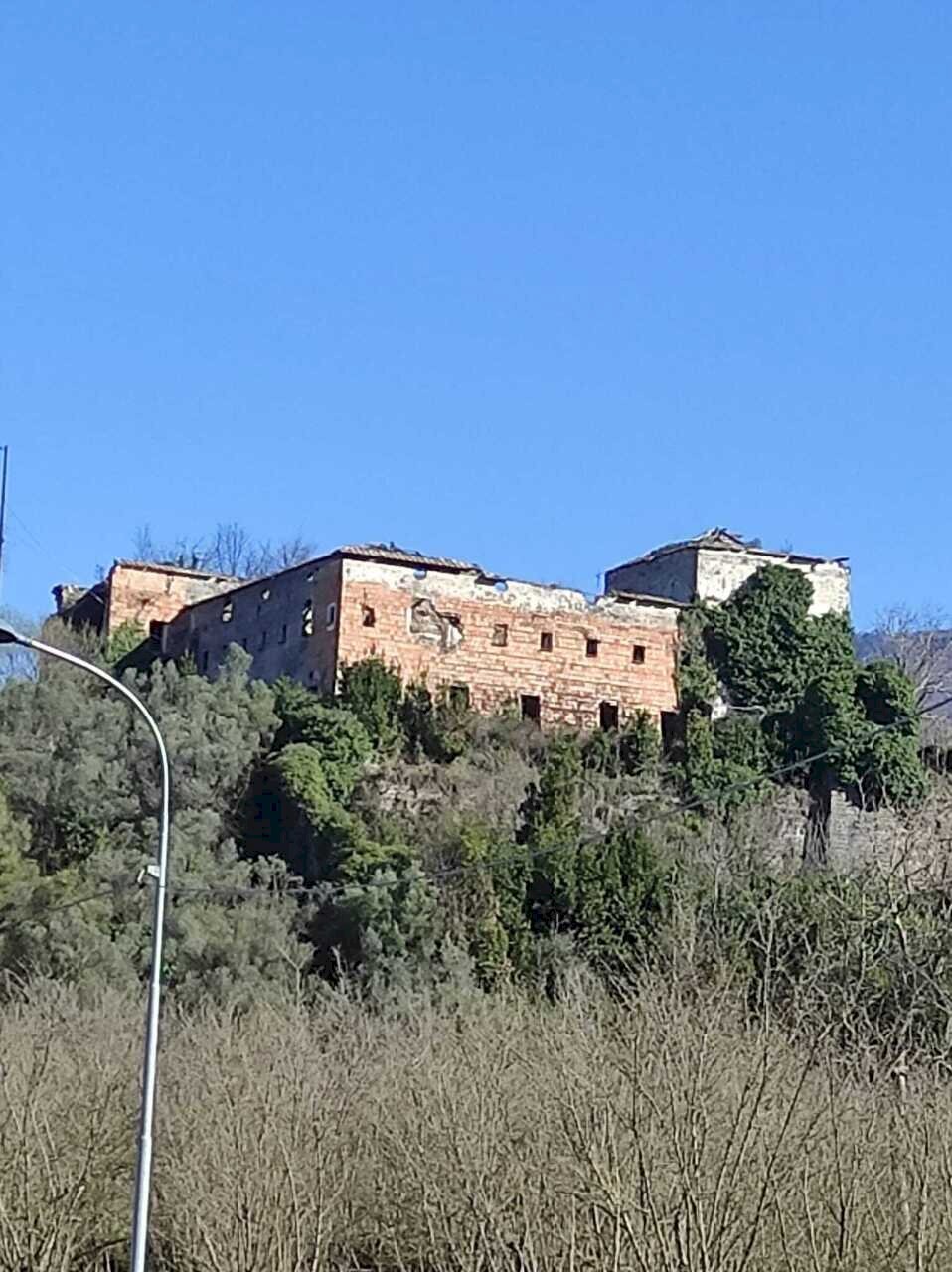 WhatsApp Image 2026-03-23 at 10.28.34 (2).jpeg - Stable - Palace Fisciano - photo 1