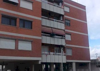 Palazzina - Quadrilocale Via Passo Corese, Roma - foto 2