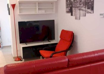 Soggiorno con angolo cottura - Quadrilocale Via Passo Corese, Roma - foto 13