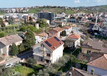 DJI_20260319151152_0038_D (1).jpg - Villetta Rimini - foto 5
