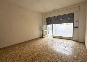 locale - Loft Via Umberto I, Monopoli - photo 1