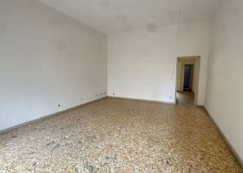 locale - Loft Via Umberto I, Monopoli - photo 3