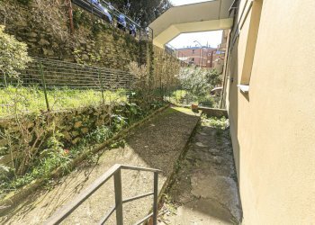 31.jpg - Apartment Via Umberto Fracchia 20, Genova (neighborhood Oregina) - photo 19